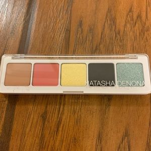 Natasha Denona special boxycharm eye palette